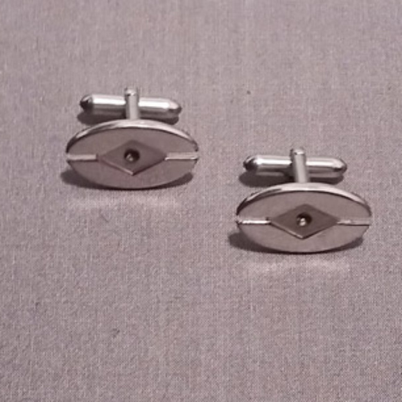 Vintage men's Swank Cufflinks Silvertone EUC - Picture 3 of 6